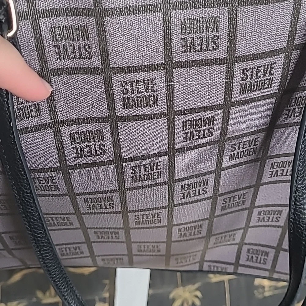 Steve Madden oversized over the shoulder tote bag purse faux leather black bag